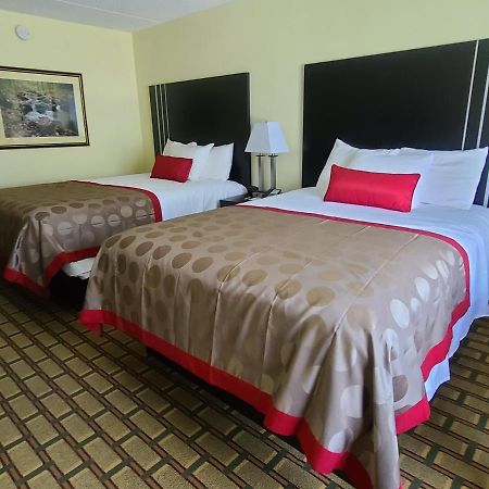 Ramada By Wyndham Asheville Southeast Dış mekan fotoğraf
