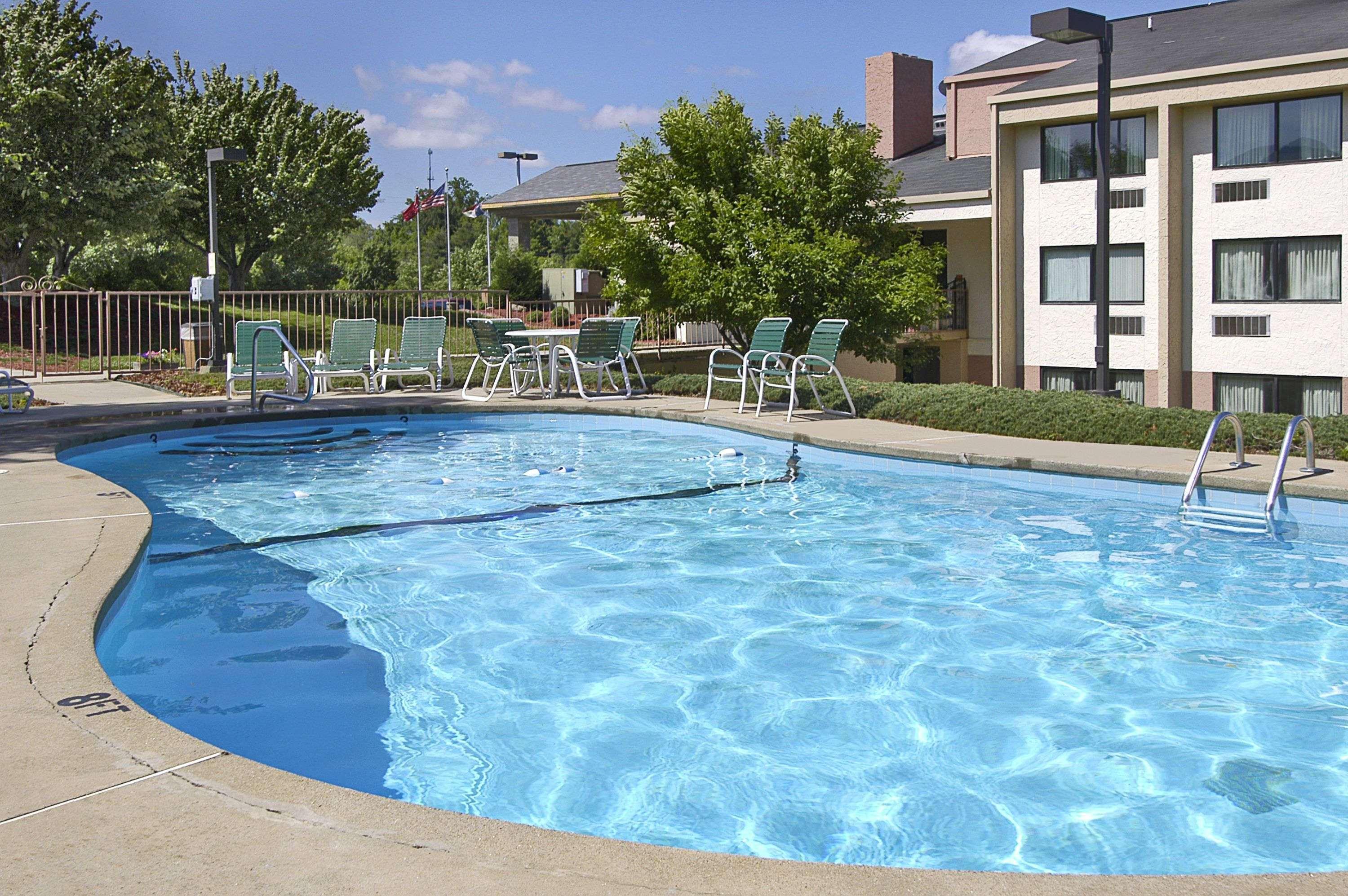 Ramada By Wyndham Asheville Southeast Dış mekan fotoğraf