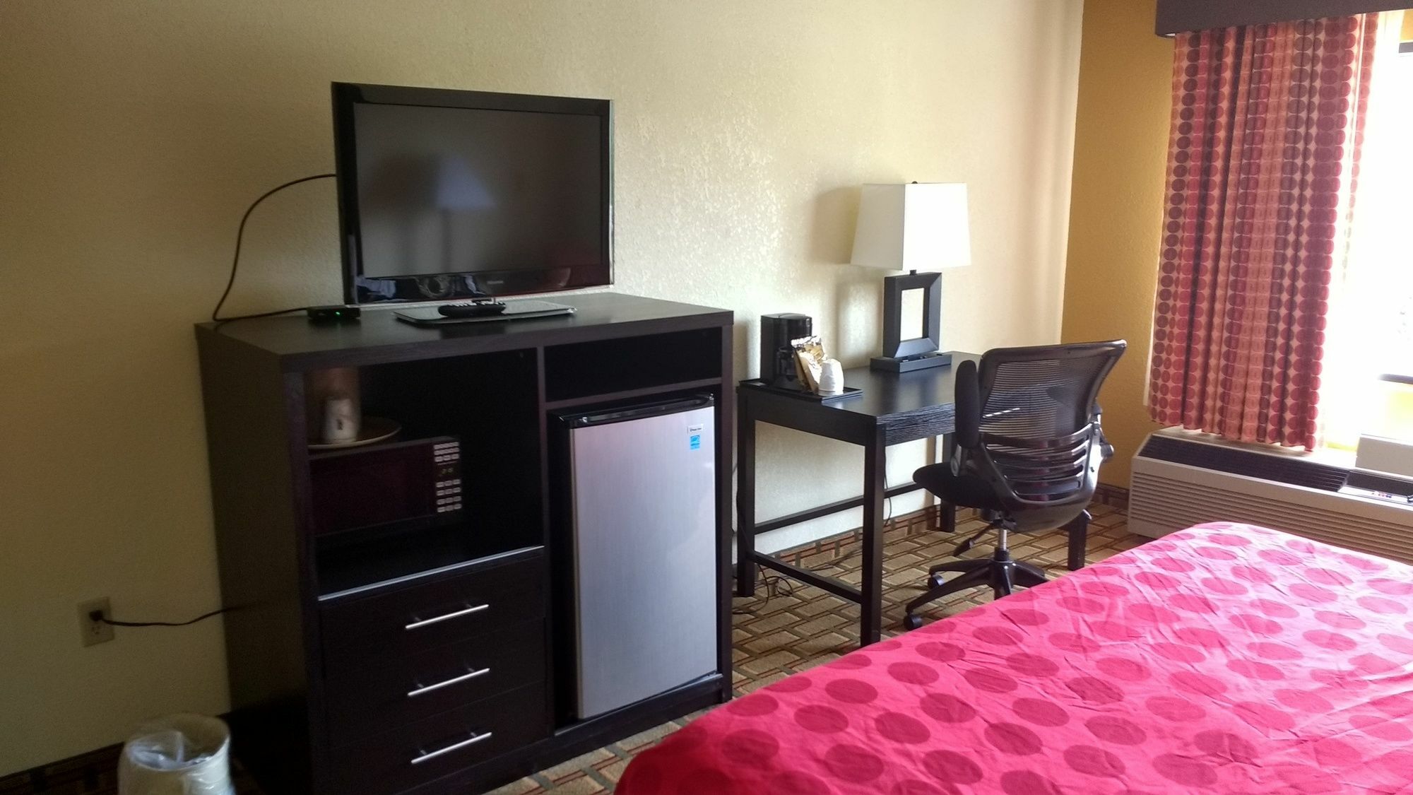 Ramada By Wyndham Asheville Southeast Dış mekan fotoğraf