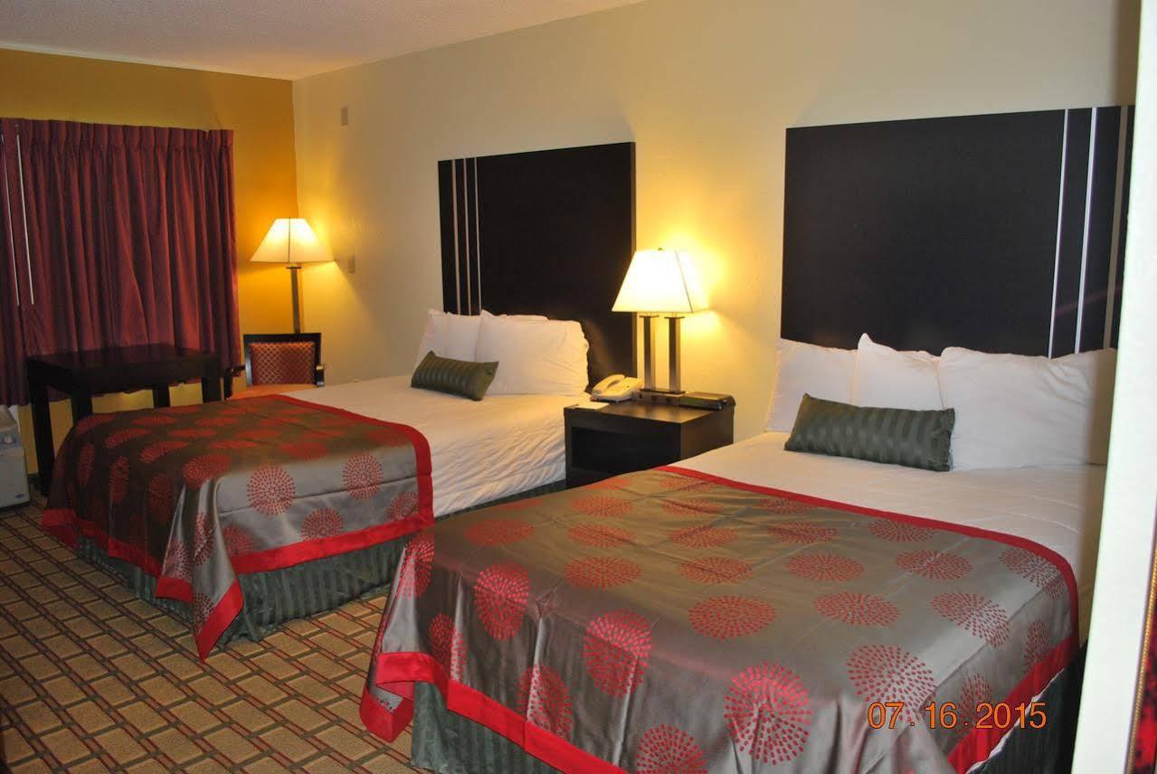 Ramada By Wyndham Asheville Southeast Dış mekan fotoğraf